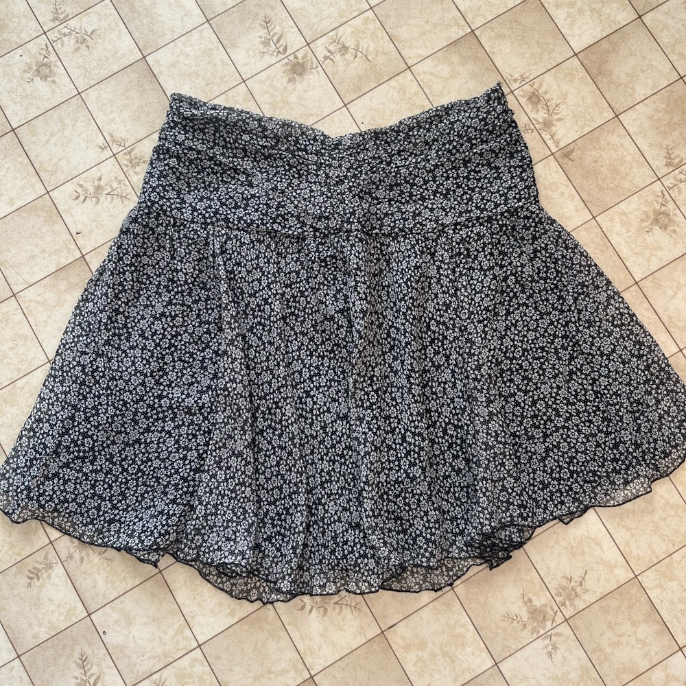 Express 100%silk skirt